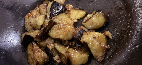 �����؂�ɂ��ĕЌI�����܂Ԃ��A���ؓ�ŗg���Ă��ɂ������Ă�Ă�̉֎q�B